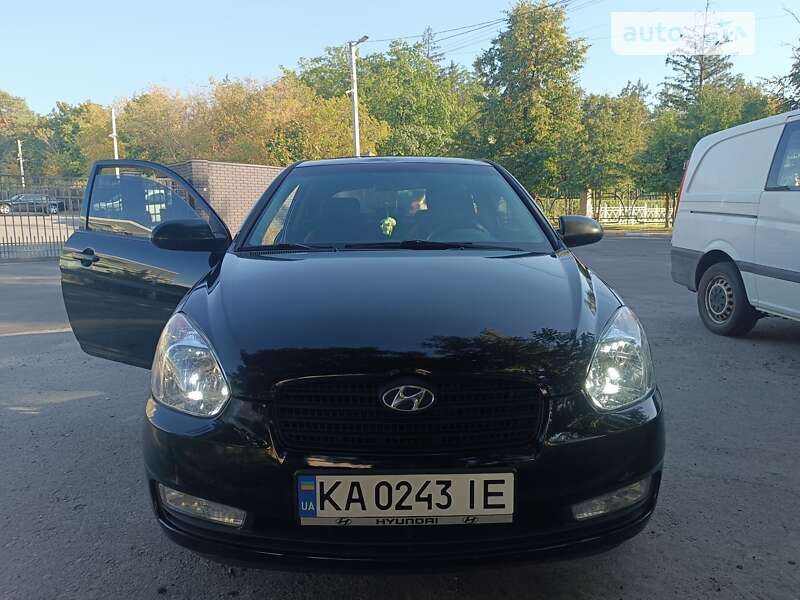 2008 hyundai accent