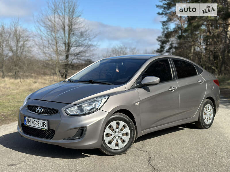 2018 hyundai accent