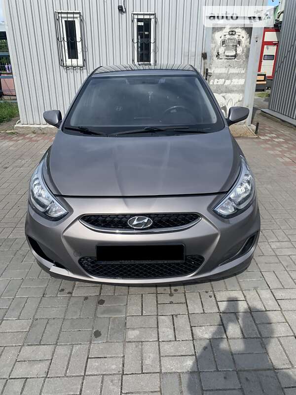 2018 hyundai accent