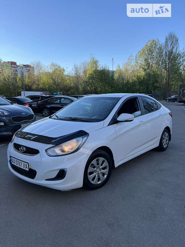 2018 hyundai accent