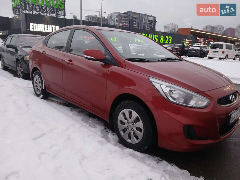 2018 hyundai accent