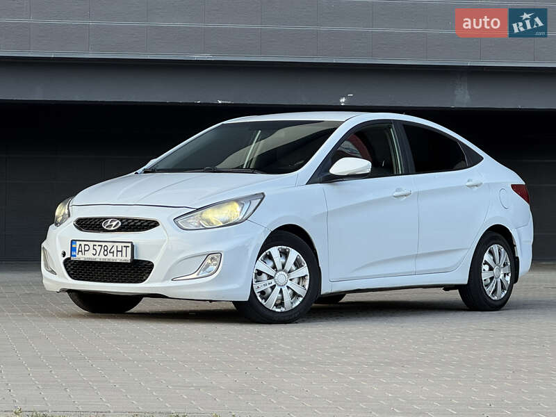 2018 hyundai accent