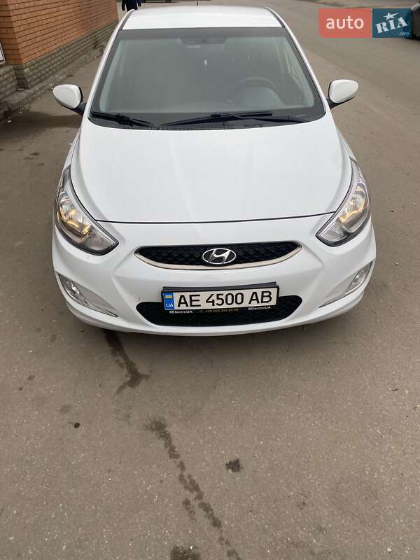 2018 hyundai accent