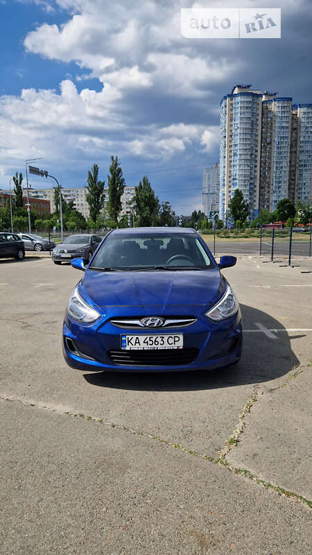 2016 hyundai accent