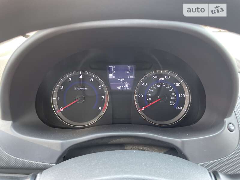 2016 hyundai accent