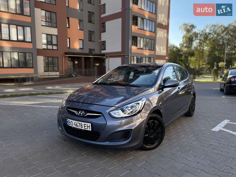 2015 hyundai accent