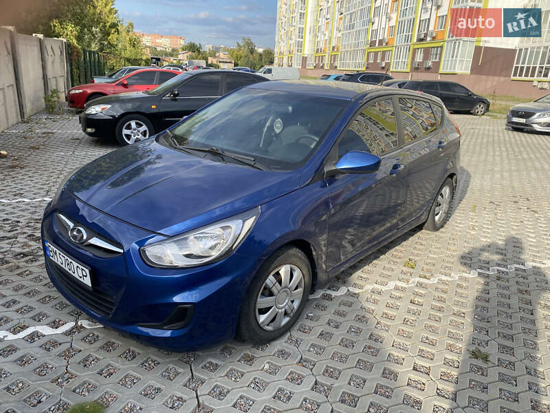 2016 hyundai accent