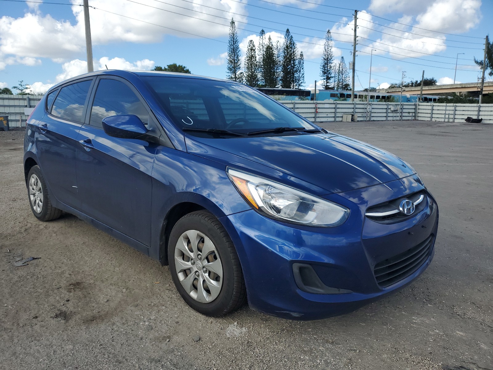 2017 hyundai accent se