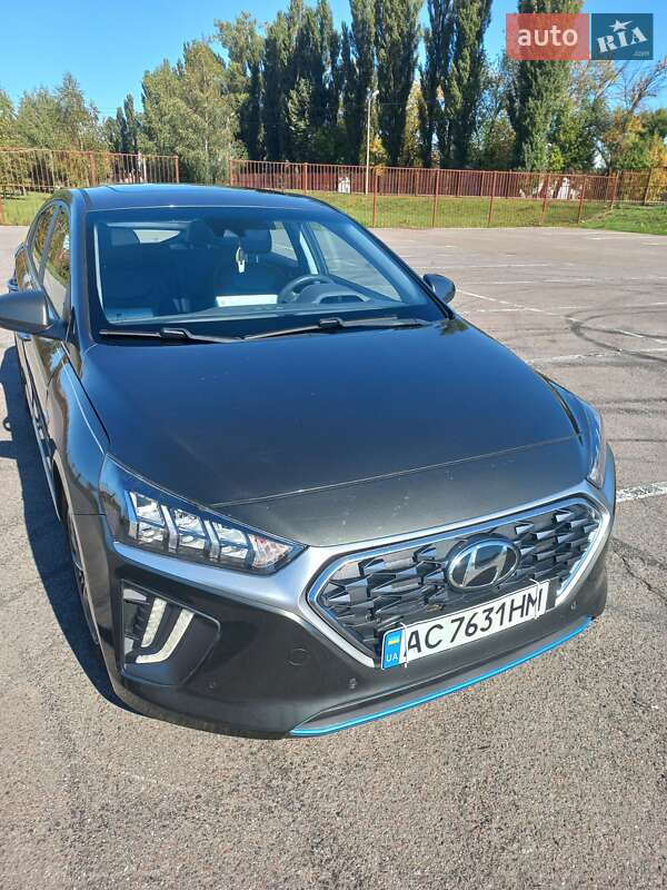 2020 hyundai ioniq