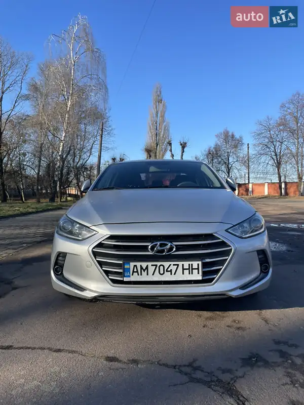 2016 hyundai avante