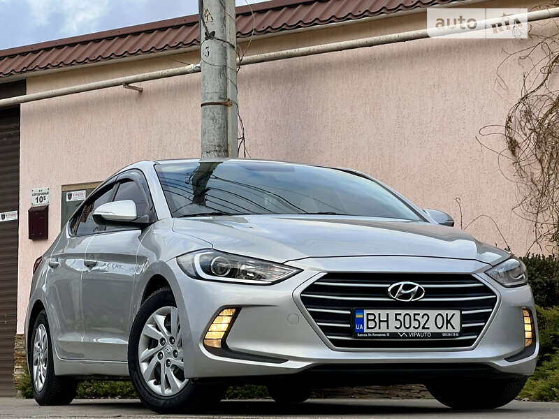 2015 hyundai avante