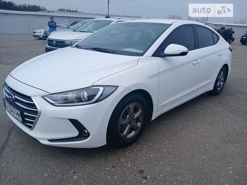 2018 hyundai avante