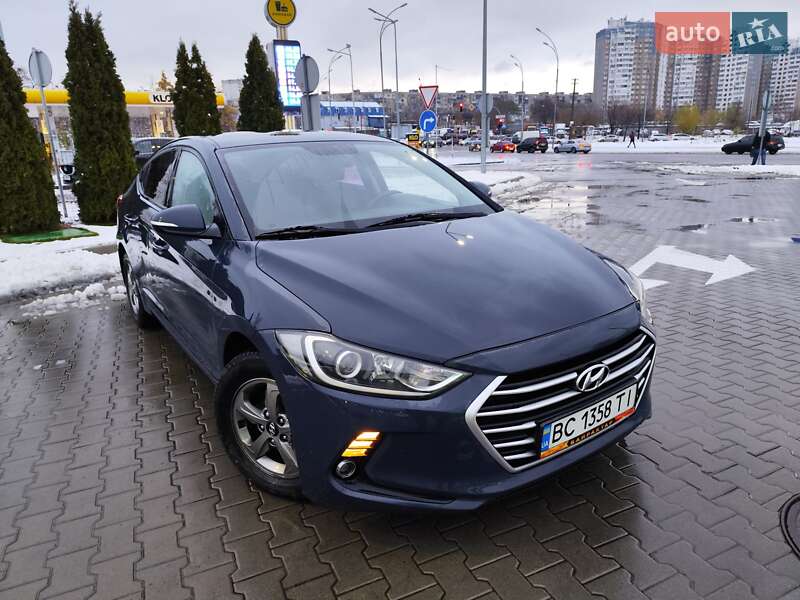 2015 hyundai avante