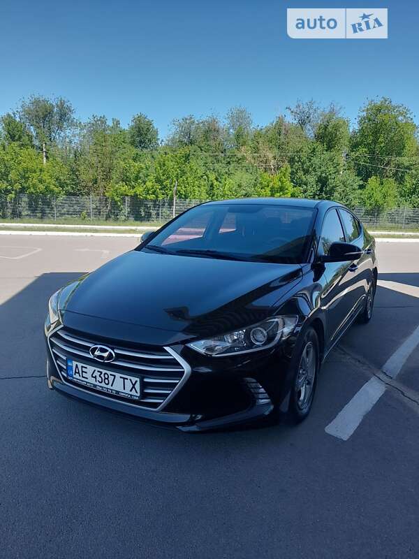 2016 hyundai avante