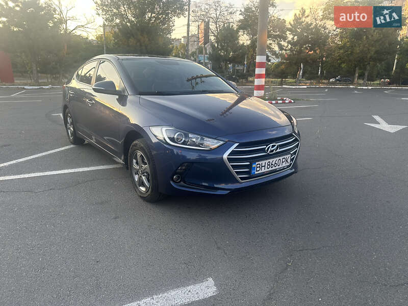 2016 hyundai avante