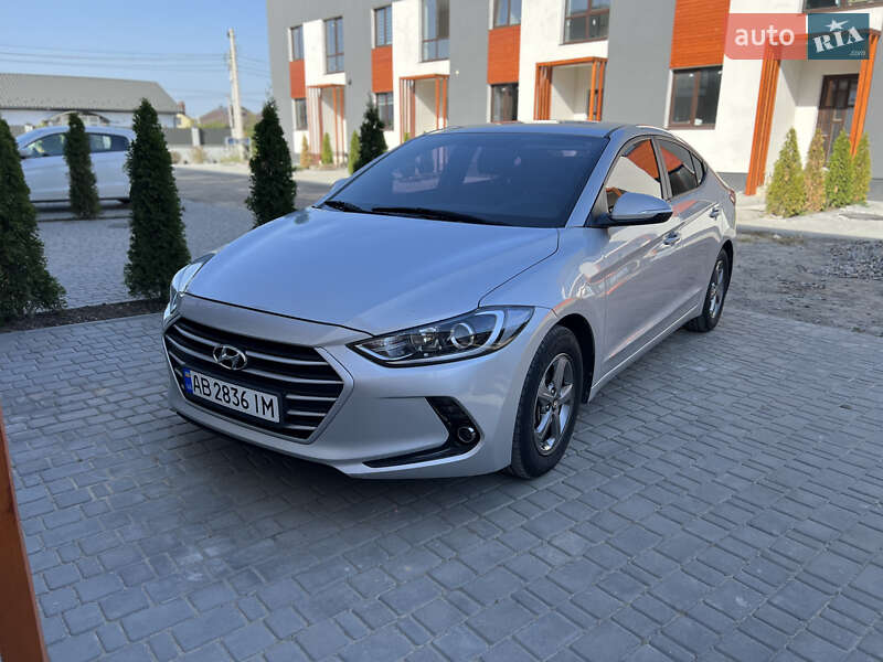 2016 hyundai avante