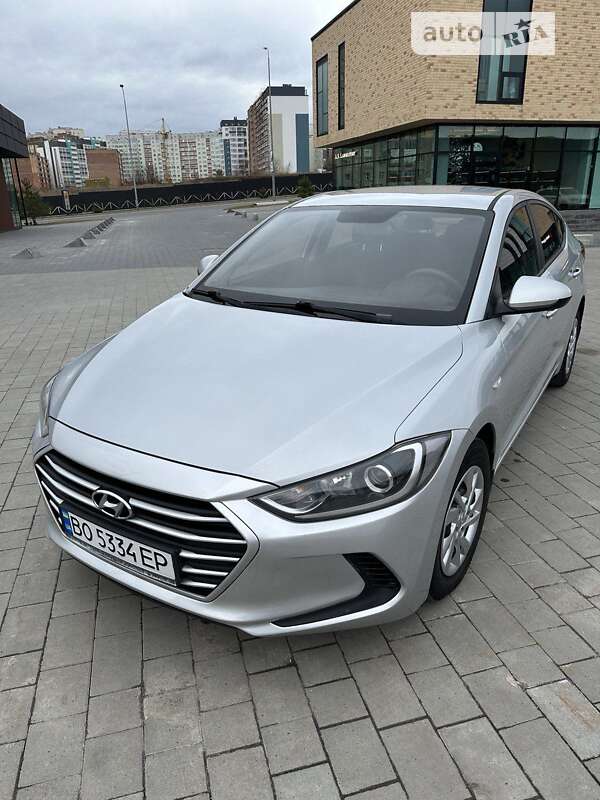 2017 hyundai elantra
