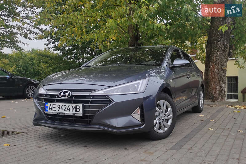 2019 hyundai elantra