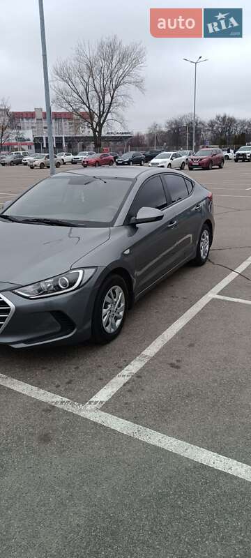 2016 hyundai elantra