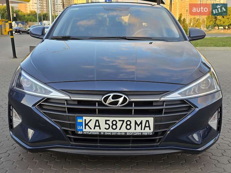2019 hyundai elantra