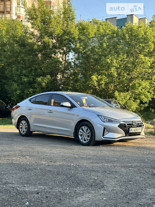 2019 hyundai elantra