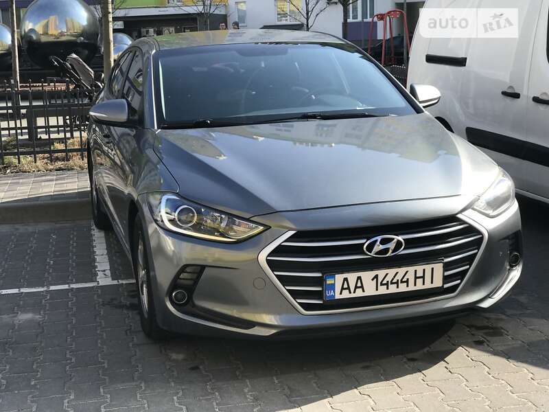 2016 hyundai avante