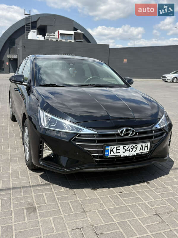 2019 hyundai elantra