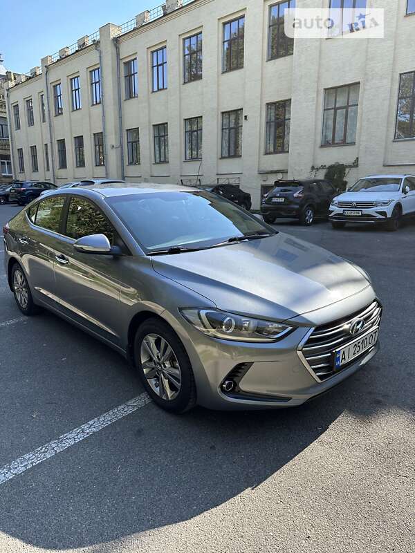 2017 hyundai elantra