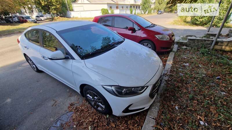 2018 hyundai elantra