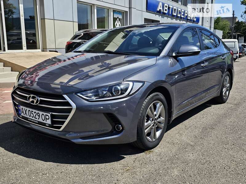 2018 hyundai elantra