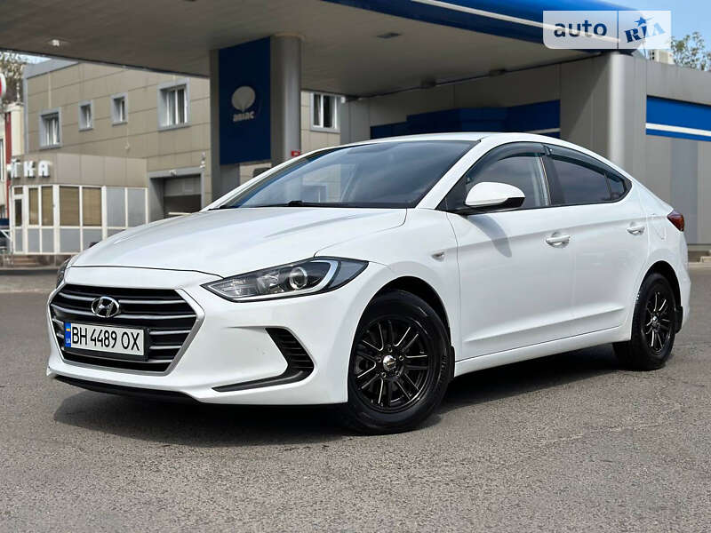 2016 hyundai elantra
