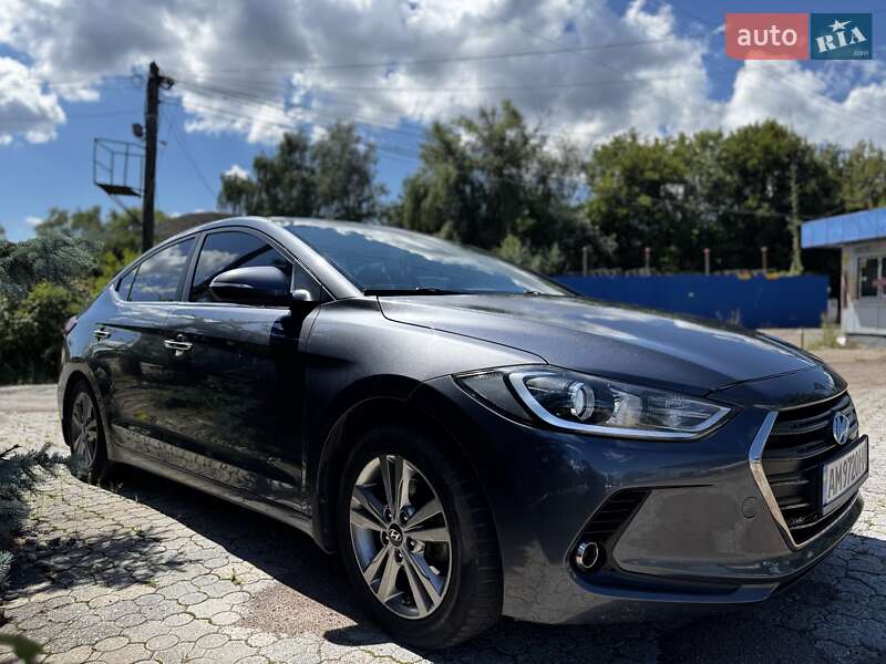2016 hyundai elantra