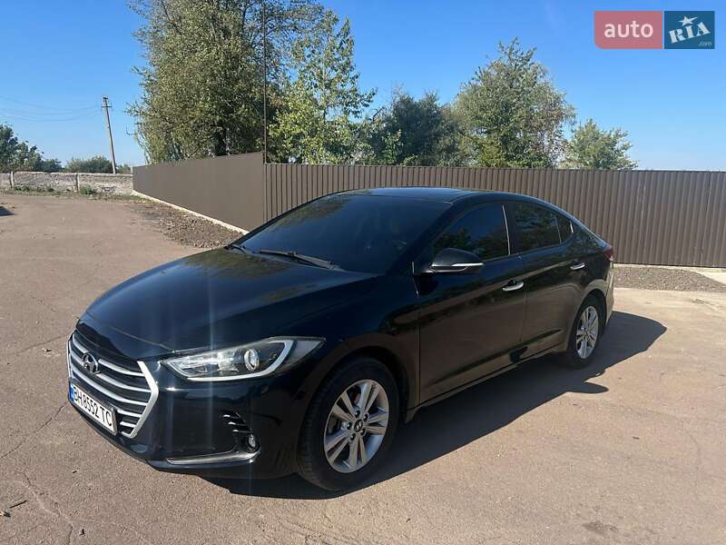 2018 hyundai elantra