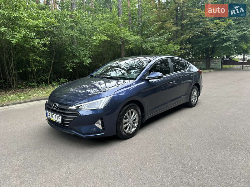 2019 hyundai elantra