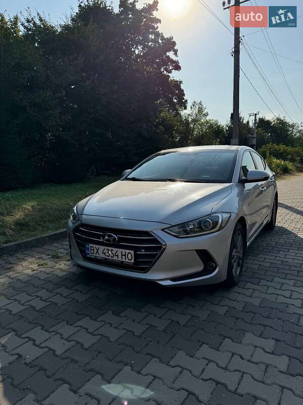 2017 hyundai elantra