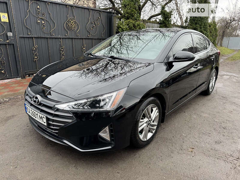 2019 hyundai elantra