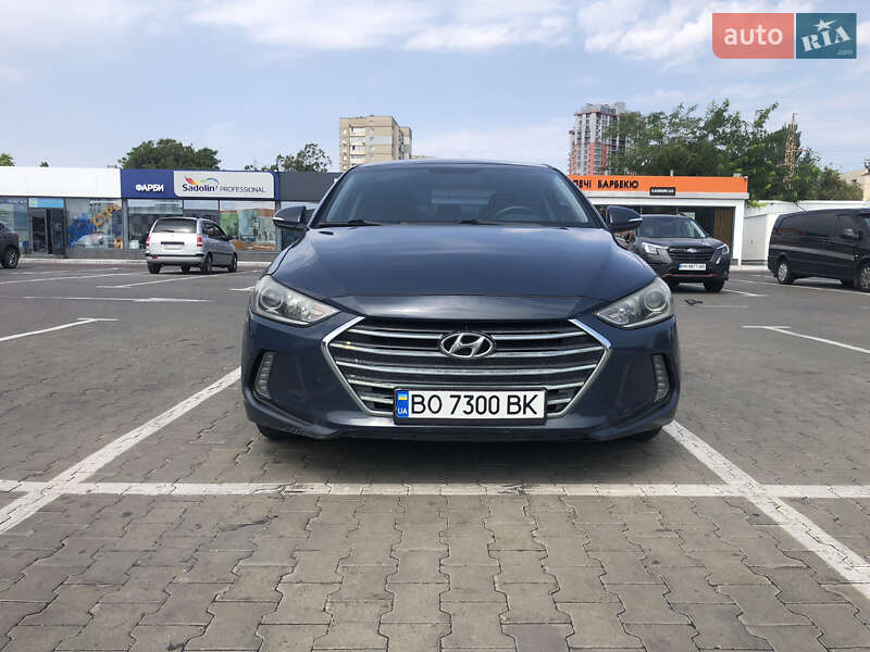 2016 hyundai elantra