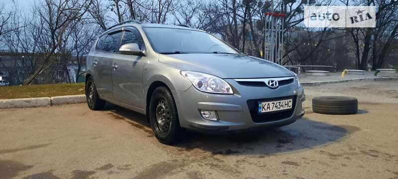 2010 hyundai i30