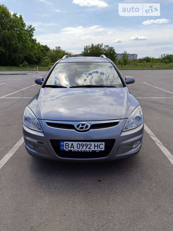 2010 hyundai elantra