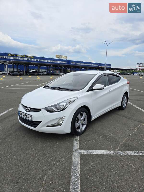 2013 hyundai elantra