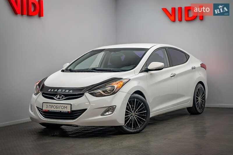 2012 hyundai avante