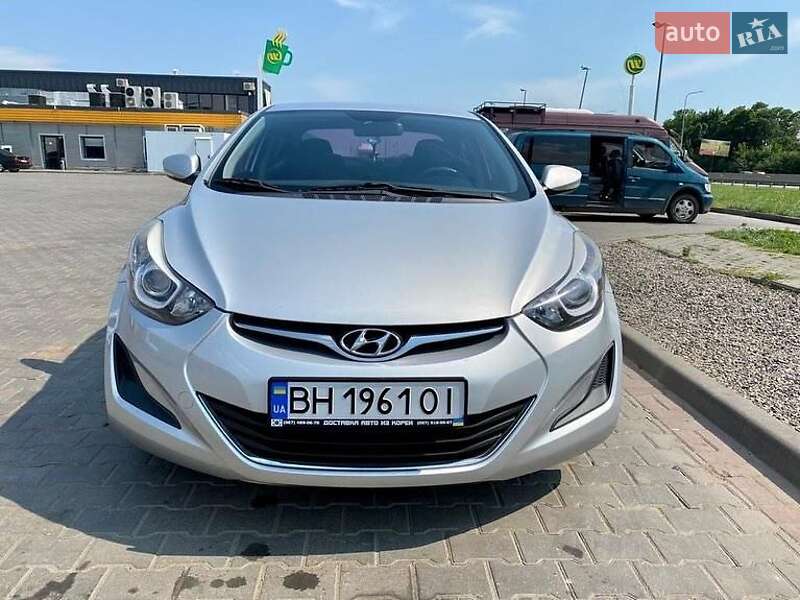 2014 hyundai avante