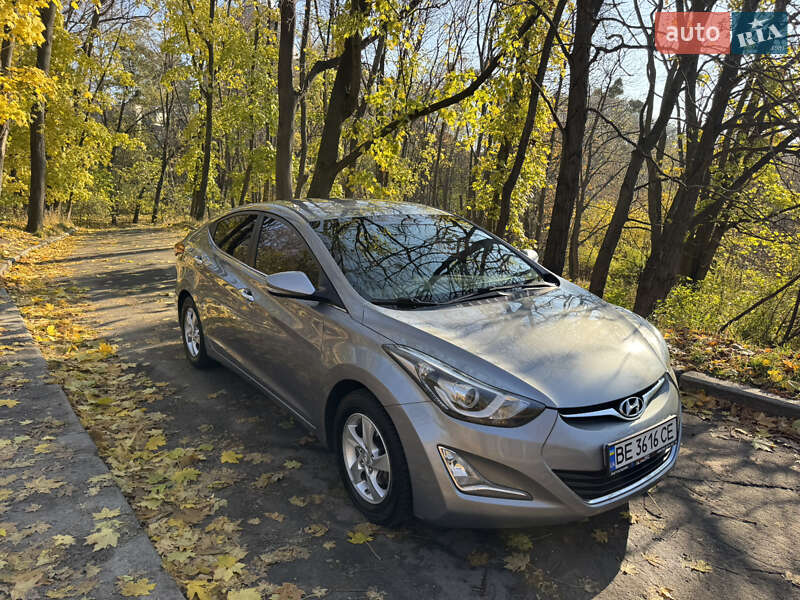 2015 hyundai avante
