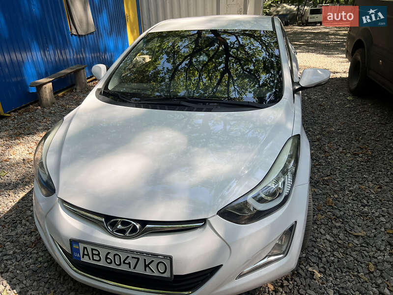 2015 hyundai avante