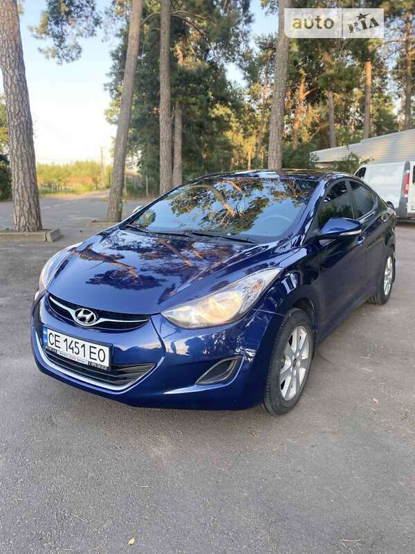 2012 hyundai elantra