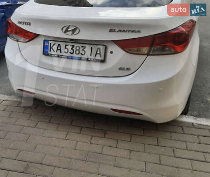 2013 hyundai elantra