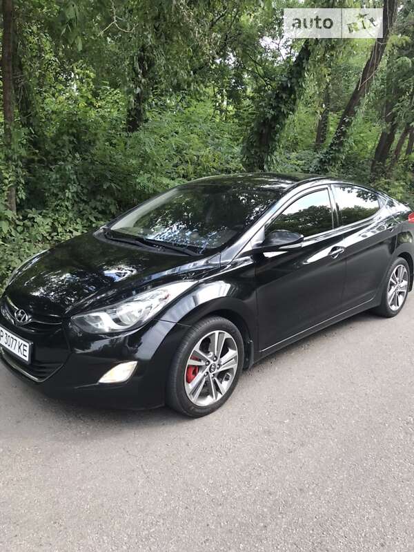 2013 hyundai elantra