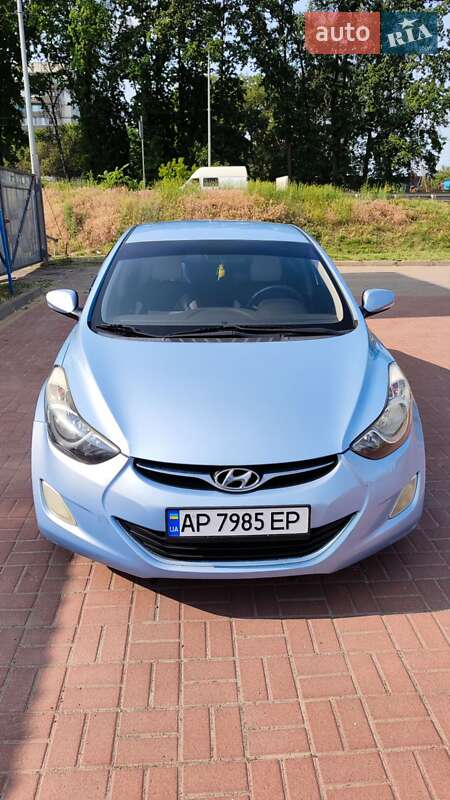 2013 hyundai elantra