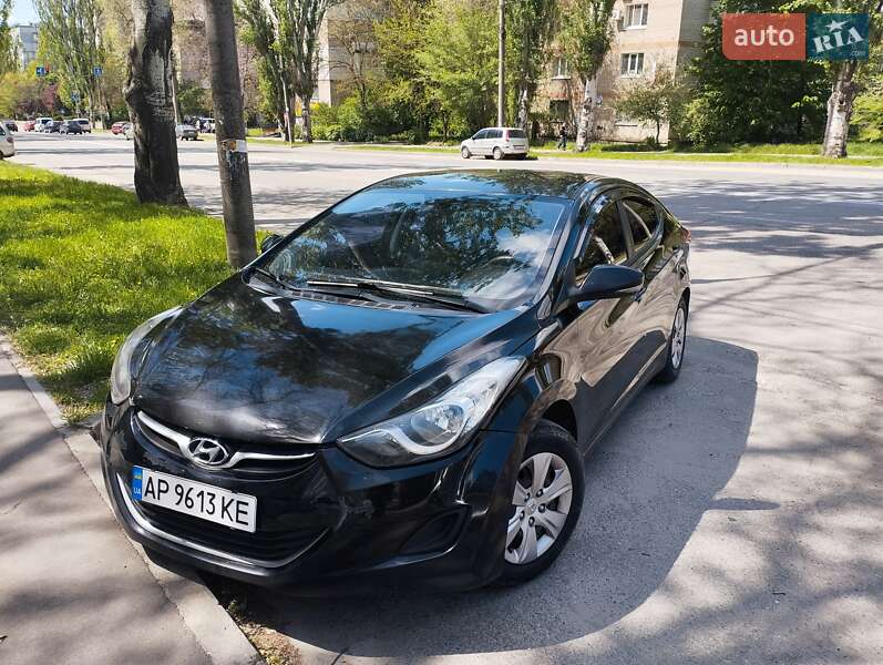 2013 hyundai elantra