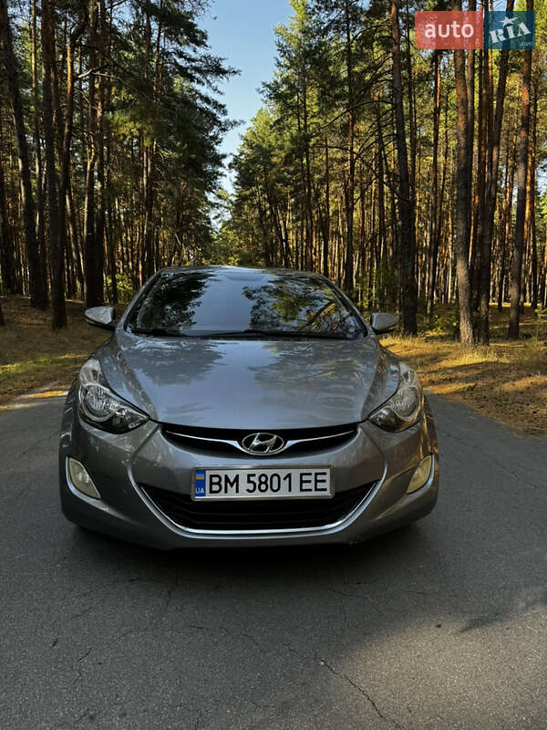 2013 hyundai elantra